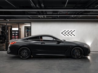 2024 BMW 8 серии M850i xDrive II (G14/G15/G16) Рестайлинг, чёрный, 12500000 рублей, вид 3