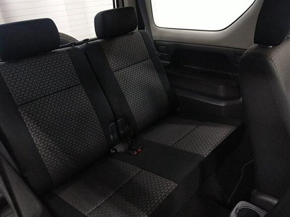 2011 Suzuki Jimny Kei car III Рестайлинг 1, серебристый, 1050000 рублей - вид 14