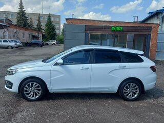 2024 Lada (ВАЗ) Vesta SW I Рестайлинг (NG), белый, 1650000 рублей, вид 3