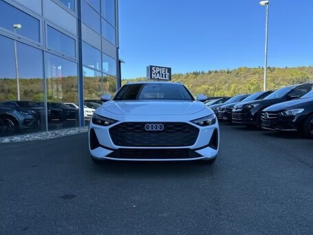 2025 Audi A5 III (B10), белый, 3950000 рублей, вид 2