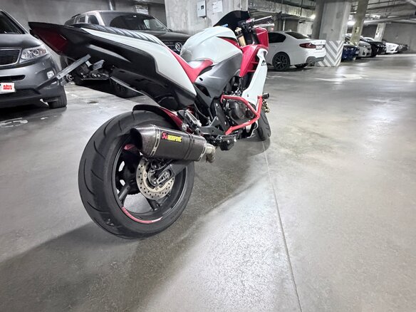 2011 Honda CBR 600F, белый, 630000 рублей - вид 10