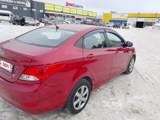 2011 Hyundai Solaris I, красный, 729000 рублей, вид 4