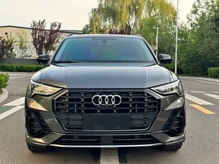 2023 Audi Q3 35 TFSI II (F3), серый, 2685000 рублей, вид 3