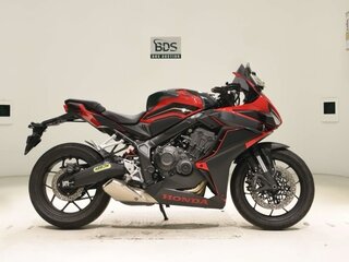 2023 Honda CBR 650R, красный, 726000 рублей, вид 2