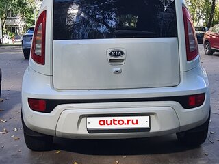 2012 Kia Soul I Рестайлинг, белый, 1200000 рублей, вид 3