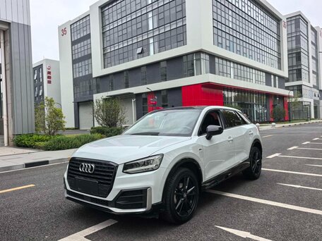 2022 Audi Q2 L 35 TFSI I Рестайлинг, белый, 1664000 рублей, вид 1