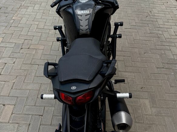 2015 Yamaha FZ8, чёрный, 650000 рублей - вид 1