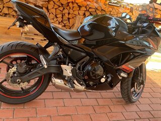 2017 Kawasaki Ninja 650, чёрный, 620000 рублей, вид 4