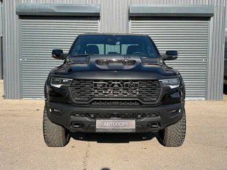 2025 Ram 1500 RHO V Рестайлинг, чёрный, 12500000 рублей, вид 3