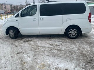2009 Hyundai Grand Starex I, белый, 1400000 рублей, вид 3