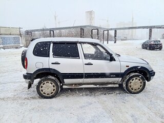 2007 Chevrolet Niva I, серебристый, 400000 рублей, вид 4