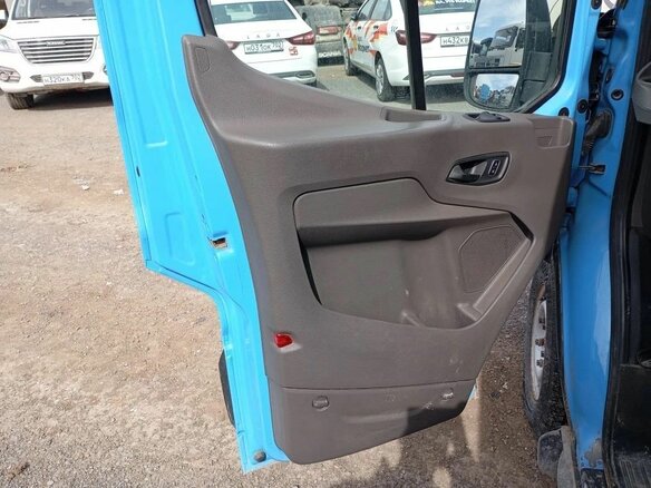 2021 Ford Transit, синий, 1960000 рублей - вид 9