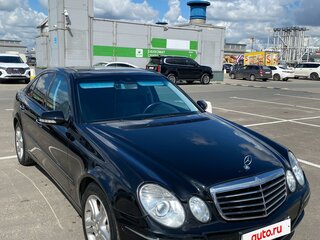 2007 Mercedes-Benz E-Класс 320 III (W211, S211) Рестайлинг, чёрный, 1299000 рублей, вид 3