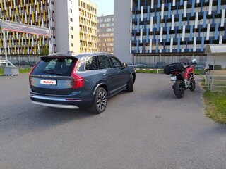 2021 Volvo XC90 II Рестайлинг 1, синий, 7400000 рублей, вид 4