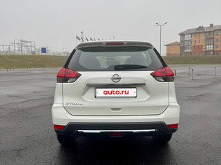 2021 Nissan X-Trail III Рестайлинг, белый, 2700000 рублей, вид 3