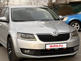 2013 Skoda Octavia III (A7), серебристый, 1400000 рублей, вид 3