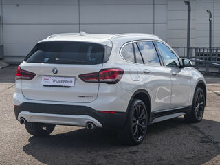 2021 BMW X1 18i sDrive II (F48) Рестайлинг, белый, 3079000 рублей, вид 5