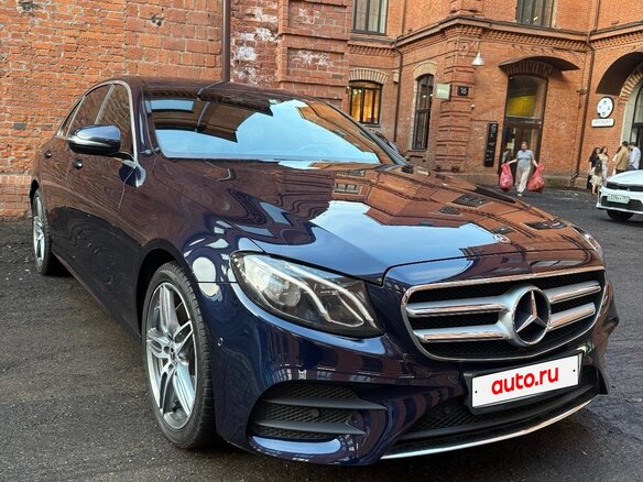 2019 Mercedes-Benz E-Класс 200 V (W213, S213, C238), синий, 3300000 рублей - вид 2