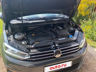 2020 Volkswagen Touran II, серый, 2140000 рублей, вид 4
