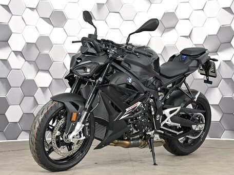 2025 BMW S 1000 R, чёрный, 2049000 рублей, вид 2
