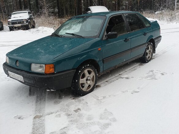 1990 Volkswagen Passat B3, зелёный, 110000 рублей