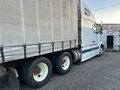 2003 Volvo VNL, белый, 2000000 рублей - вид 3