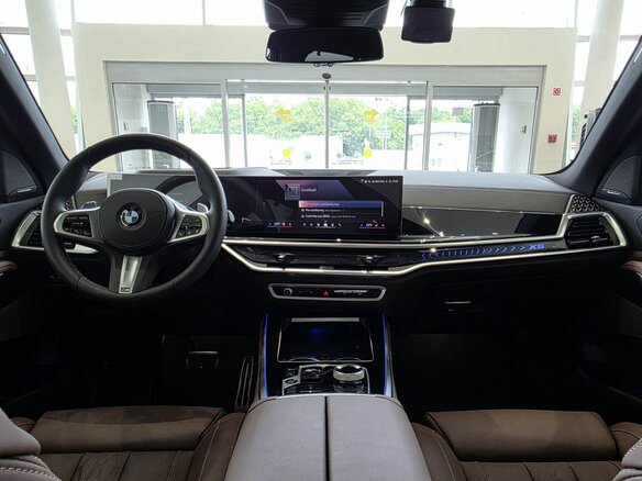 2025 BMW X5 40i IV (G05/G18) Рестайлинг, белый - вид 16
