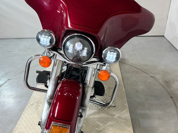2006 Harley-Davidson Electra Glide, пурпурный, 530000 рублей - вид 2