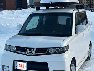 2010 Honda Zest, белый, 659000 рублей, вид 3