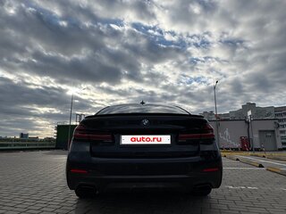 2022 BMW 5 серии 530e xDrive VII (G30/G31/G38) Рестайлинг, чёрный, 4200000 рублей, вид 5