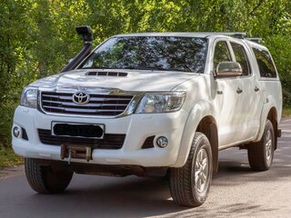 2013 Toyota Hilux VII Рестайлинг, белый, 2510000 рублей, вид 1