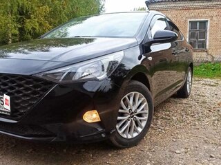 2020 Hyundai Solaris II Рестайлинг, чёрный, 1450000 рублей, вид 1