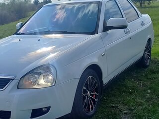 2014 Lada (ВАЗ) Priora I Рестайлинг, белый, 710000 рублей, вид 2
