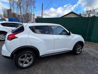 2011 Nissan Juke I, белый, 1200000 рублей, вид 3