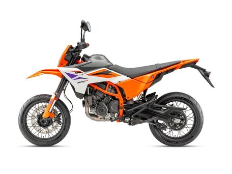 2026 KTM 390 SMC R, оранжевый, 749000 рублей, вид 3