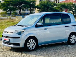 2013 Toyota Spade, серебристый, 965000 рублей, вид 4