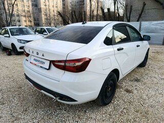 2023 Lada (ВАЗ) Vesta I Рестайлинг (NG), белый, 811200 рублей, вид 3