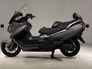 2013 Suzuki Burgman (SkyWave) 650, серебристый, 560000 рублей, вид 2