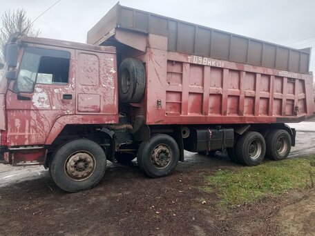 2007 Sinotruk Howo A5, красный, 1250000 рублей, вид 3