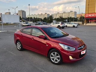 2013 Hyundai Accent IV, красный, 950000 рублей, вид 3