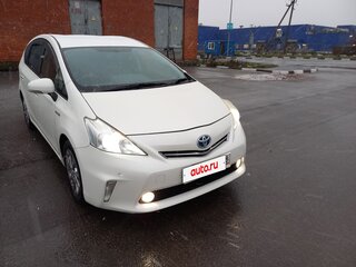 2014 Toyota Prius Alpha I (ZVW40/41), белый, 1170000 рублей, вид 4