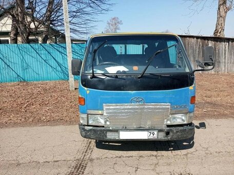 1996 Toyota Toyoace, синий, 550000 рублей, вид 2