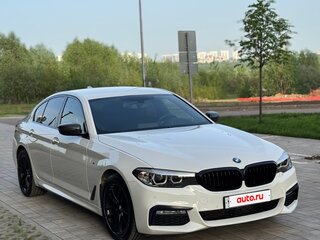 2018 BMW 5 серии 520d xDrive VII (G30/G31/G38), белый, 3400000 рублей, вид 3