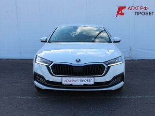 2021 Skoda Octavia IV (A8), белый, 1950000 рублей, вид 2
