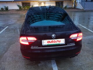 2014 Skoda Superb II Рестайлинг, чёрный, 2300000 рублей, вид 3
