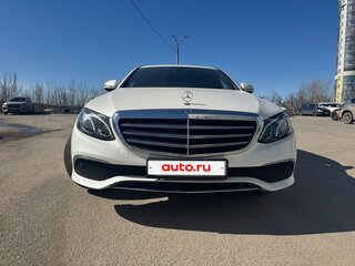 2018 Mercedes-Benz E-Класс 220 d V (W213, S213, C238), белый, 3398000 рублей, вид 5