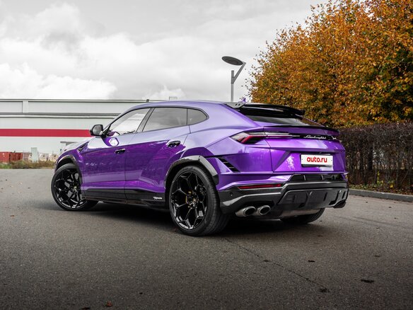 2023 Lamborghini Urus Performante I Рестайлинг, фиолетовый, 30000000 рублей - вид 4