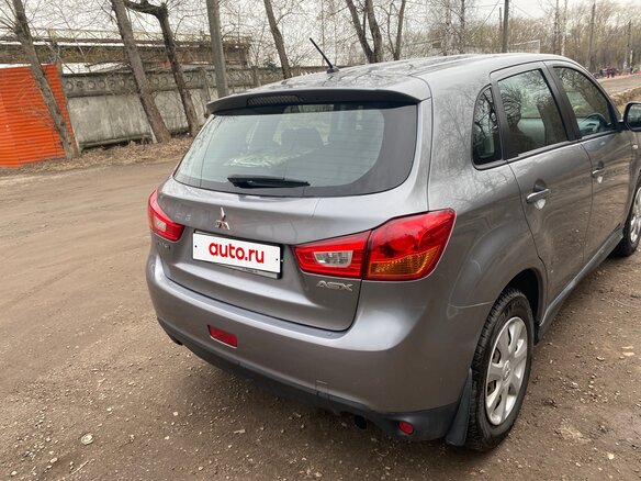 2013 Mitsubishi ASX I Рестайлинг, серый, 980000 рублей - вид 4