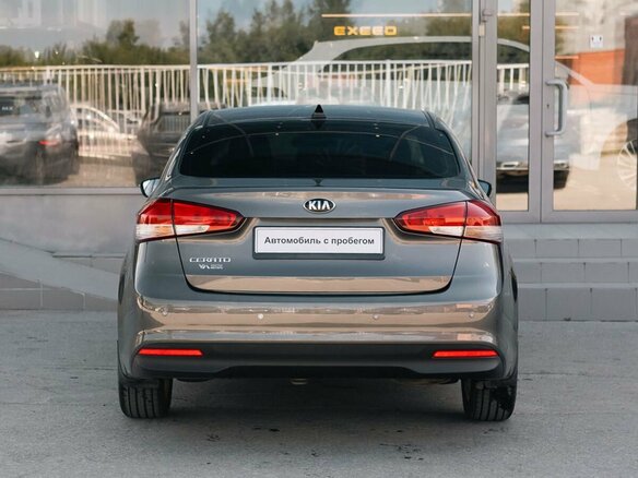 2017 Kia Cerato III Рестайлинг (Classic), серый - вид 5