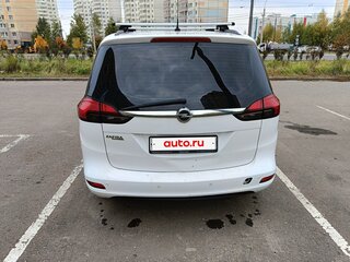 2013 Opel Zafira C, белый, 700000 рублей, вид 3